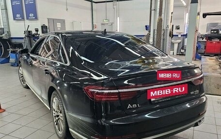 Audi A8, 2019 год, 4 677 000 рублей, 4 фотография