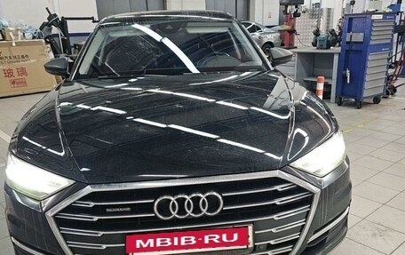 Audi A8, 2019 год, 4 677 000 рублей, 2 фотография