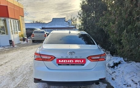 Toyota Camry, 2019 год, 2 925 000 рублей, 2 фотография