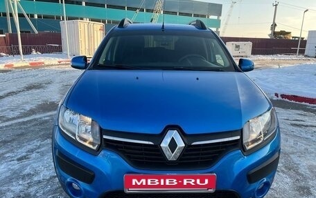 Renault Sandero II рестайлинг, 2015 год, 1 050 000 рублей, 3 фотография