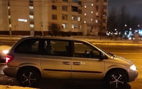 Chrysler Voyager IV, 2003 год, 550 000 рублей, 1 фотография