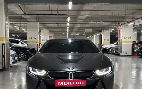 BMW i8 I рестайлинг, 2019 год, 10 100 000 рублей, 3 фотография