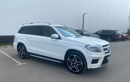 Mercedes-Benz GL-Класс, 2015 год, 4 250 000 рублей, 2 фотография