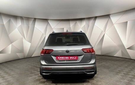 Volkswagen Tiguan II, 2021 год, 2 705 000 рублей, 6 фотография