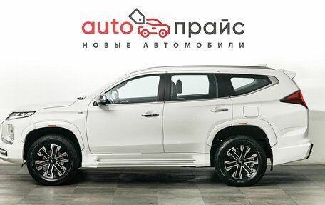 Mitsubishi Montero Sport, 2023 год, 5 800 000 рублей, 4 фотография