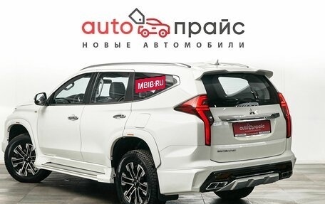 Mitsubishi Montero Sport, 2023 год, 5 800 000 рублей, 7 фотография