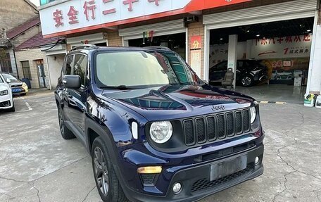 Jeep Renegade I рестайлинг, 2021 год, 1 649 000 рублей, 4 фотография