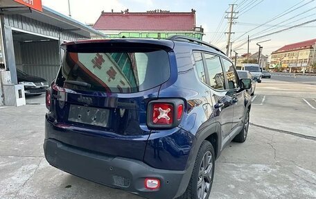 Jeep Renegade I рестайлинг, 2021 год, 1 649 000 рублей, 7 фотография