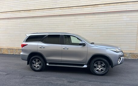 Toyota Fortuner II, 2019 год, 3 940 000 рублей, 4 фотография