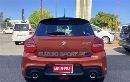 Suzuki Swift V, 2022 год, 1 200 000 рублей, 2 фотография