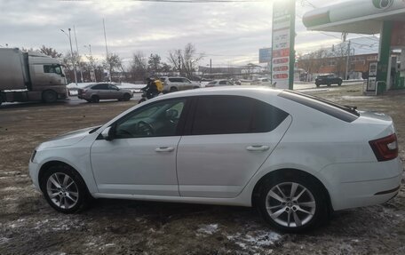 Skoda Octavia, 2019 год, 1 300 000 рублей, 4 фотография