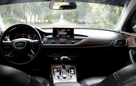 Audi A6, 2012 год, 1 500 000 рублей, 14 фотография