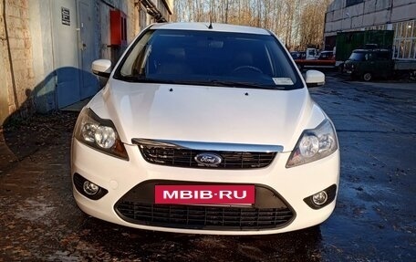 Ford Focus II рестайлинг, 2010 год, 670 000 рублей, 2 фотография