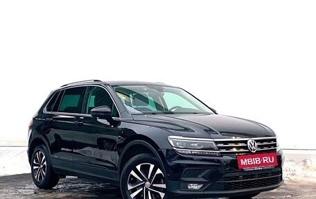 Volkswagen Tiguan II, 2019 год, 3 675 200 рублей, 3 фотография