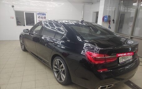 BMW 7 серия, 2018 год, 5 500 000 рублей, 6 фотография