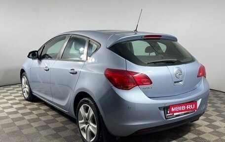 Opel Astra J, 2011 год, 565 000 рублей, 7 фотография