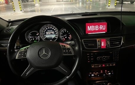 Mercedes-Benz E-Класс, 2014 год, 1 790 000 рублей, 14 фотография