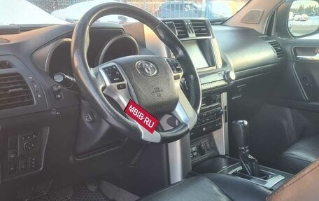 Toyota Land Cruiser Prado 150 рестайлинг 2, 2012 год, 2 499 000 рублей, 3 фотография