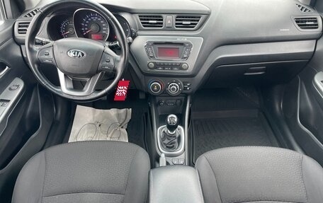 KIA Rio III рестайлинг, 2013 год, 799 000 рублей, 9 фотография