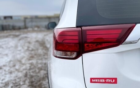 Mitsubishi Outlander III рестайлинг 3, 2017 год, 2 400 000 рублей, 4 фотография