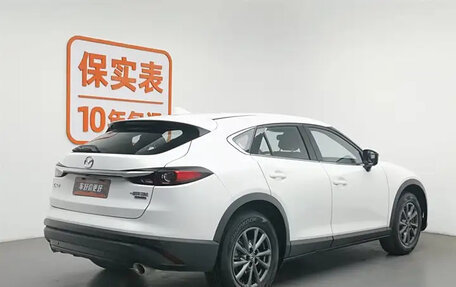 Mazda CX-4, 2021 год, 2 150 000 рублей, 2 фотография