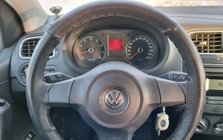 Volkswagen Polo VI (EU Market), 2011 год, 781 000 рублей, 11 фотография