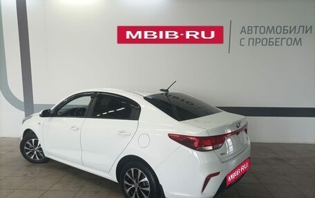 KIA Rio IV, 2018 год, 1 580 000 рублей, 8 фотография