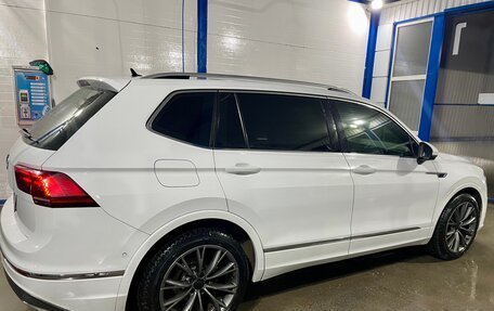 Volkswagen Tiguan II, 2018 год, 3 150 000 рублей, 7 фотография