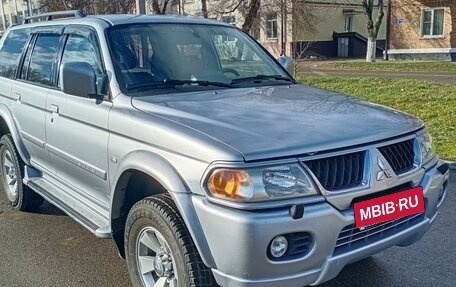 Mitsubishi Pajero Sport II рестайлинг, 2006 год, 1 350 000 рублей, 1 фотография