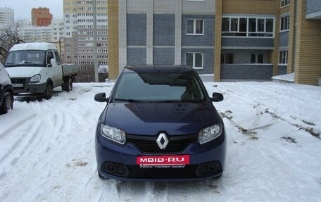 Renault Sandero II рестайлинг, 2015 год, 680 000 рублей, 2 фотография