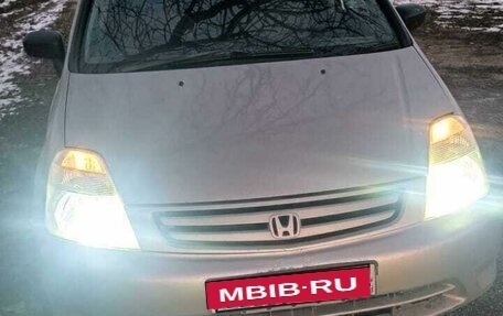 Honda Stream I рестайлинг, 2003 год, 430 000 рублей, 1 фотография