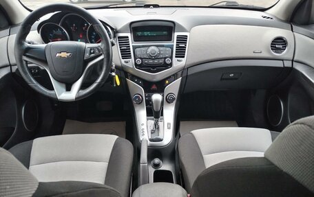 Chevrolet Cruze II, 2012 год, 875 000 рублей, 10 фотография