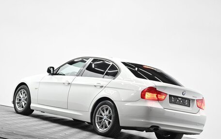 BMW 3 серия, 2011 год, 1 055 000 рублей, 6 фотография