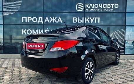 Hyundai Solaris II рестайлинг, 2015 год, 1 060 000 рублей, 6 фотография