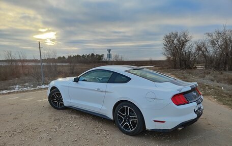 Ford Mustang VI рестайлинг, 2019 год, 2 200 000 рублей, 7 фотография