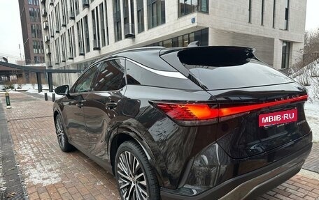 Lexus RX IV рестайлинг, 2023 год, 9 500 000 рублей, 5 фотография