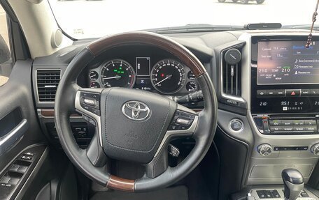 Toyota Land Cruiser 200, 2016 год, 7 200 000 рублей, 16 фотография