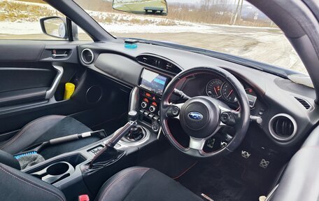 Subaru BRZ, 2017 год, 2 350 000 рублей, 8 фотография