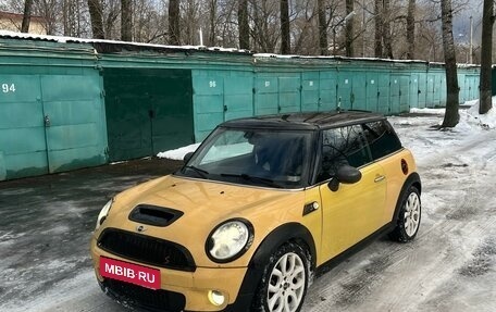 MINI Hatch, 2007 год, 730 000 рублей, 2 фотография