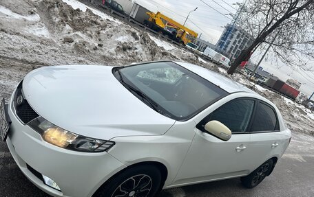 KIA Cerato III, 2010 год, 667 000 рублей, 2 фотография