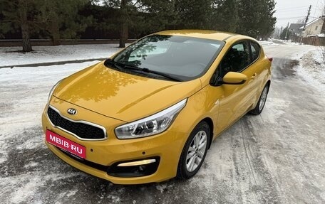 KIA cee'd III, 2016 год, 1 350 000 рублей, 1 фотография