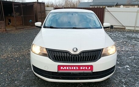 Skoda Rapid I, 2014 год, 695 000 рублей, 3 фотография