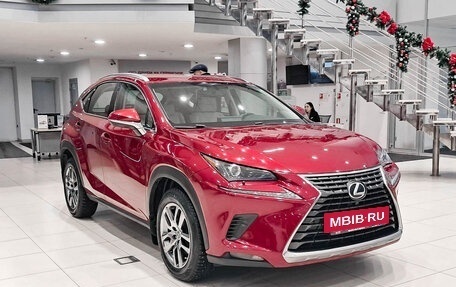 Lexus NX I, 2018 год, 2 990 000 рублей, 7 фотография