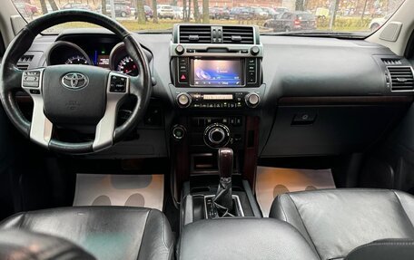 Toyota Land Cruiser Prado 150 рестайлинг 2, 2015 год, 3 550 000 рублей, 11 фотография