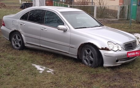 Mercedes-Benz C-Класс, 2001 год, 230 000 рублей, 4 фотография