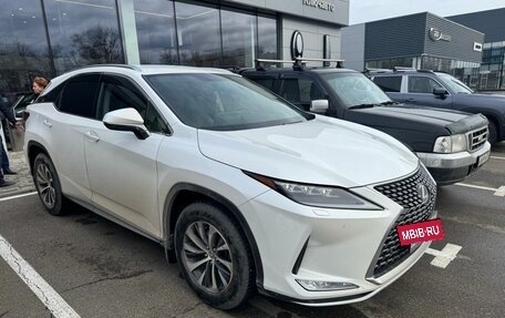 Lexus RX IV рестайлинг, 2021 год, 6 100 000 рублей, 2 фотография