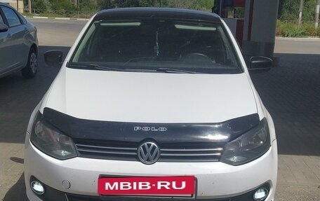 Volkswagen Polo VI (EU Market), 2014 год, 730 000 рублей, 2 фотография