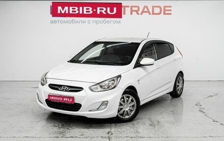 Hyundai Solaris II рестайлинг, 2014 год, 1 025 000 рублей, 1 фотография