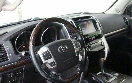 Toyota Land Cruiser 200, 2013 год, 4 100 000 рублей, 22 фотография