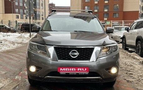 Nissan Pathfinder, 2015 год, 1 850 000 рублей, 3 фотография